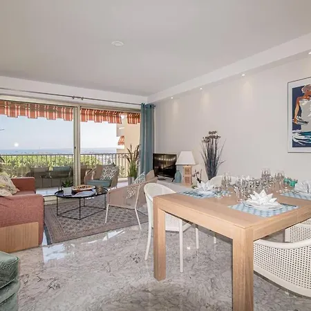 Superbe Vue Mer, Plage, Piscine, Tennis, Parking Apartment *